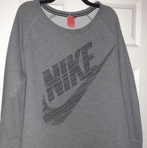 Nike Sweatshirt